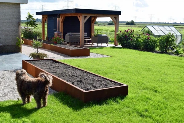 Cortenstalen plantenbak